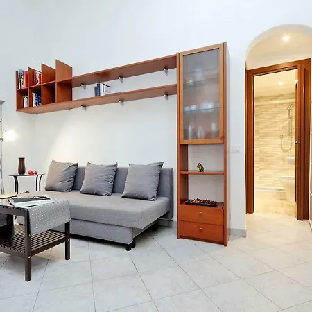 Lungaretta4 * Rom