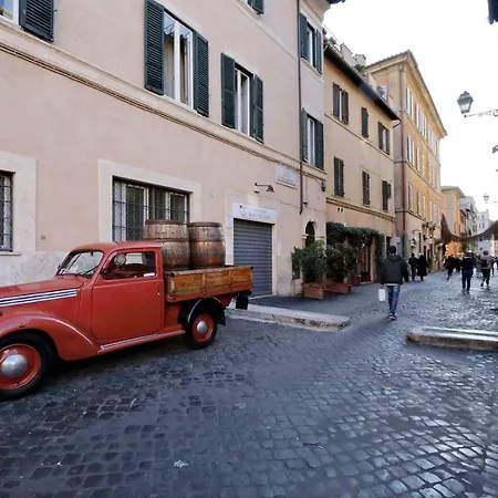 Apartment Lungaretta4 Rome